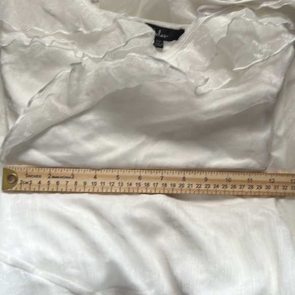 Lulu’s Ruffles White dress 👗 - Picture 14 of 14